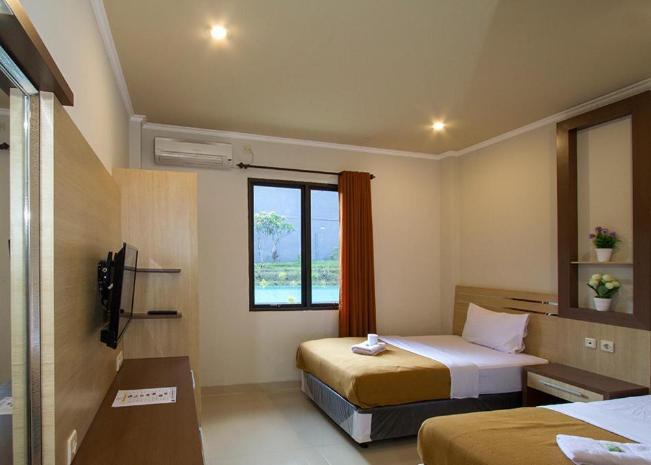 Grand Senggigi Hotel Экстерьер фото