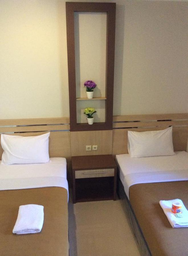 Grand Senggigi Hotel Экстерьер фото