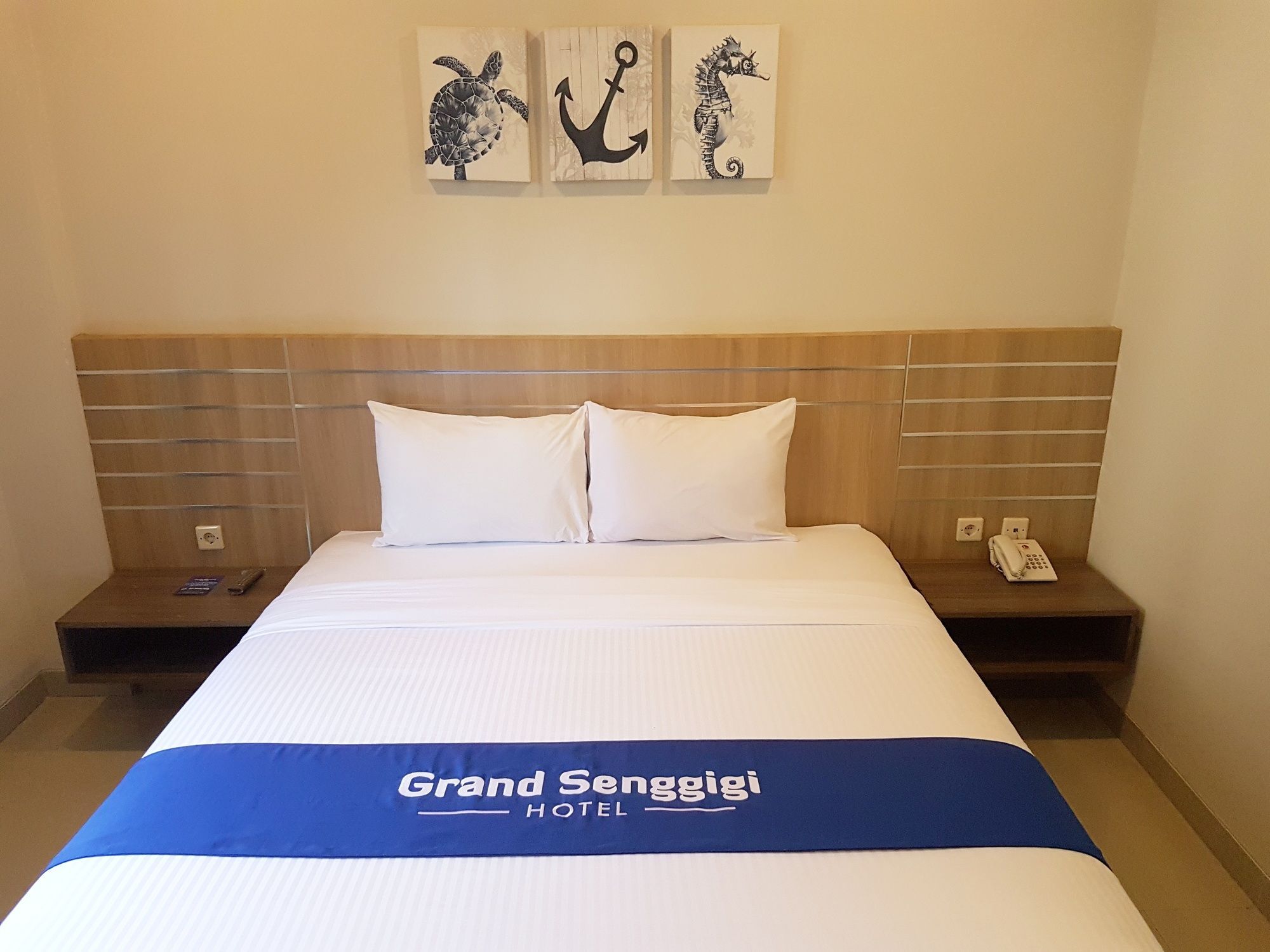 Grand Senggigi Hotel Экстерьер фото