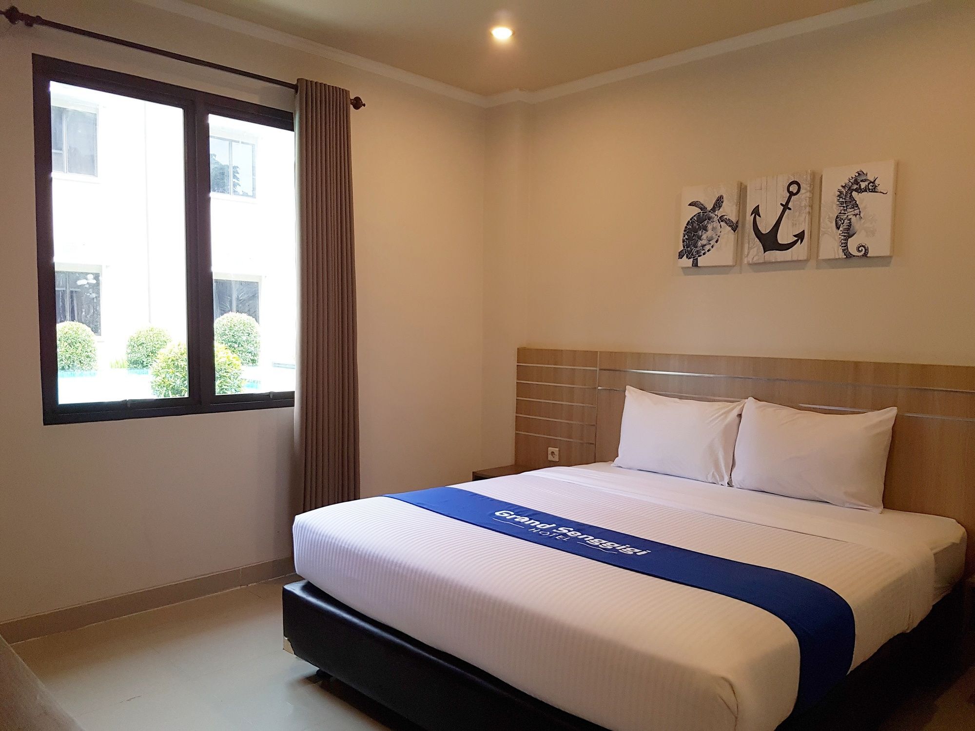Grand Senggigi Hotel Экстерьер фото